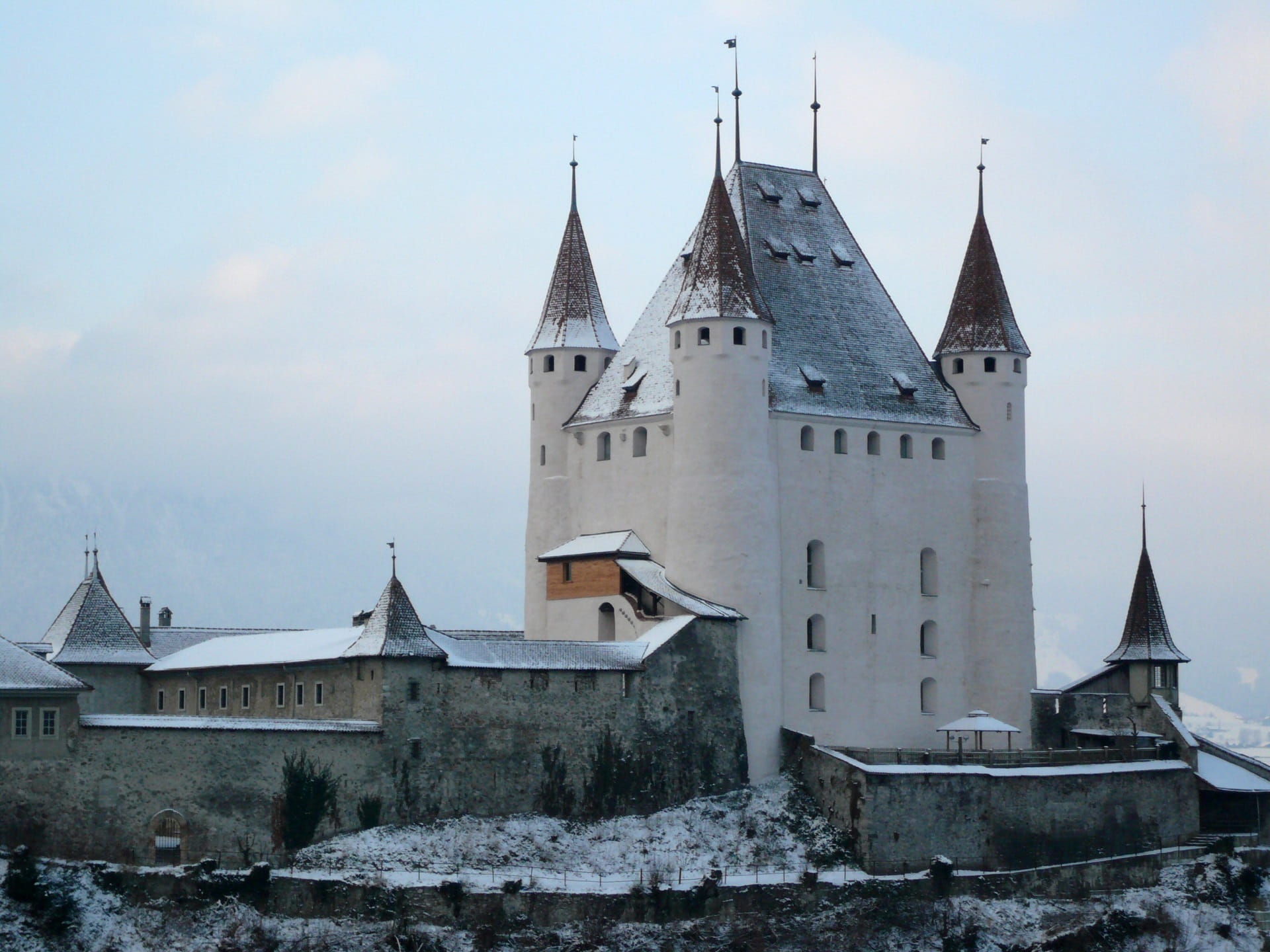 The Castles Of Lake Thun - Excursions